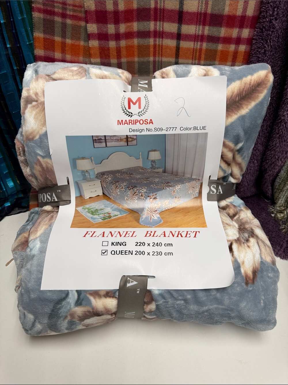 Mariposa Blue Floral Flannel Blanket - Queen